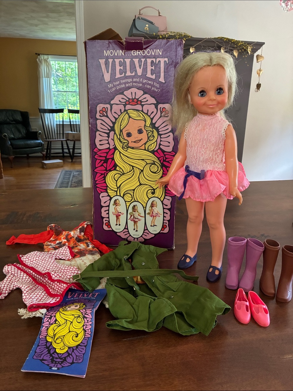 Vintage Movin’ Groovin’ Velvet Doll + outfits, boots, shoes, box, brochure